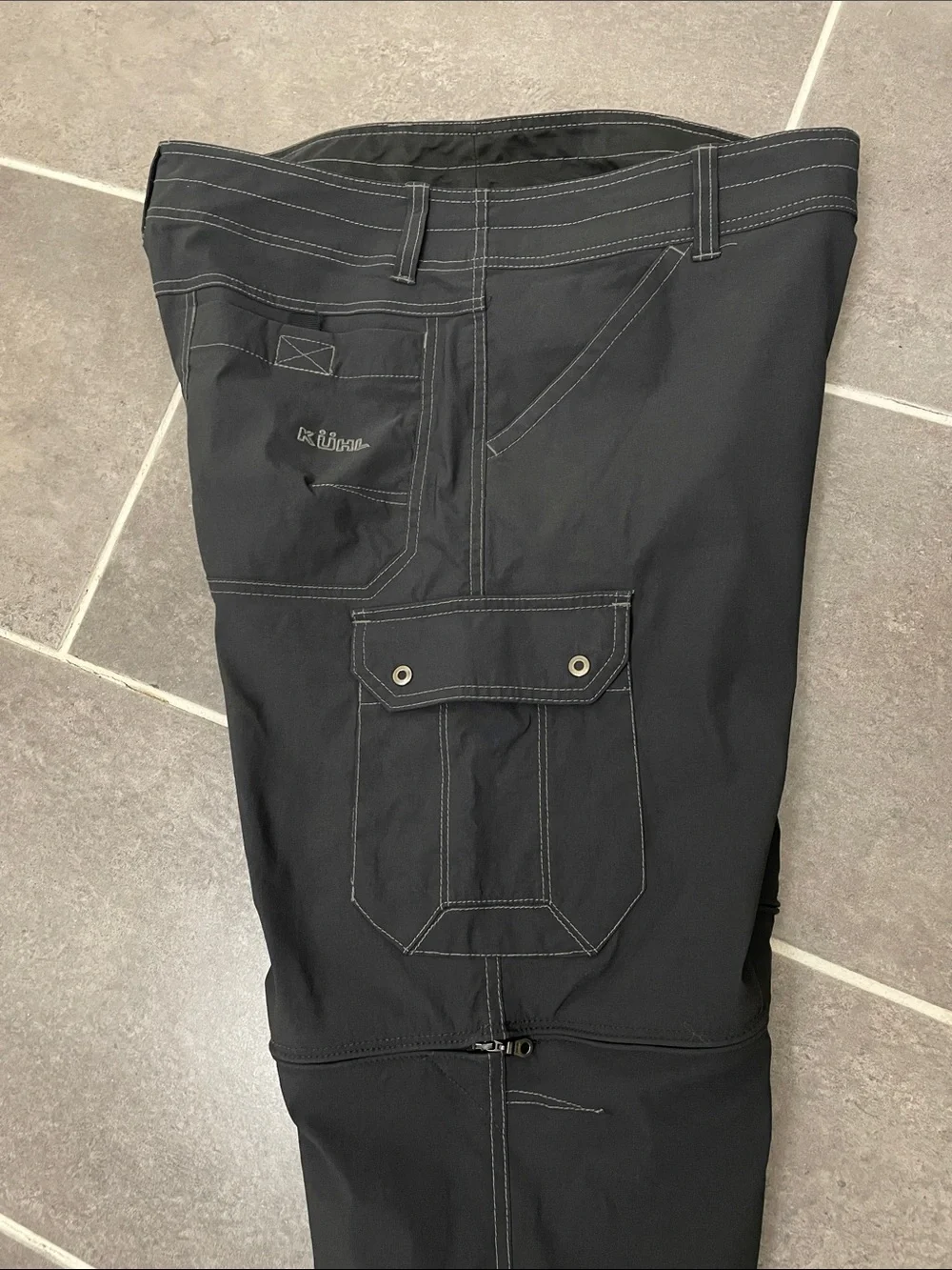Kuhl Renegade Convertible Cargo Stealth Pant size 34X32